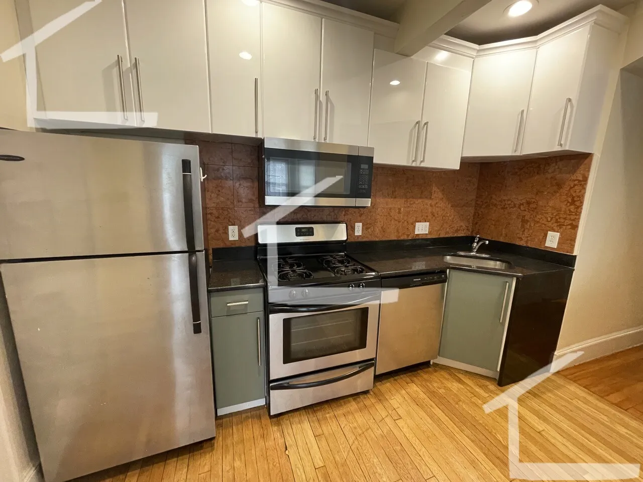 69 Babcock St, North Brookline