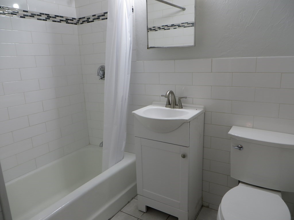 10 Main St, Framingham Center