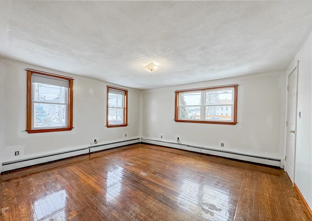 117 Central St, Peabody