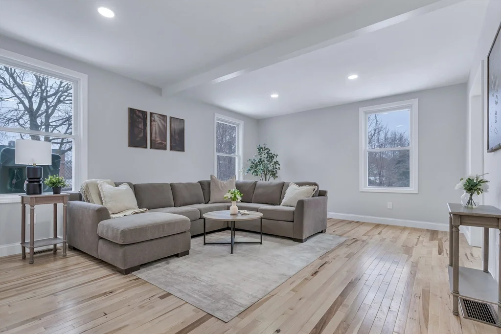 73 Walnut St, Dedham