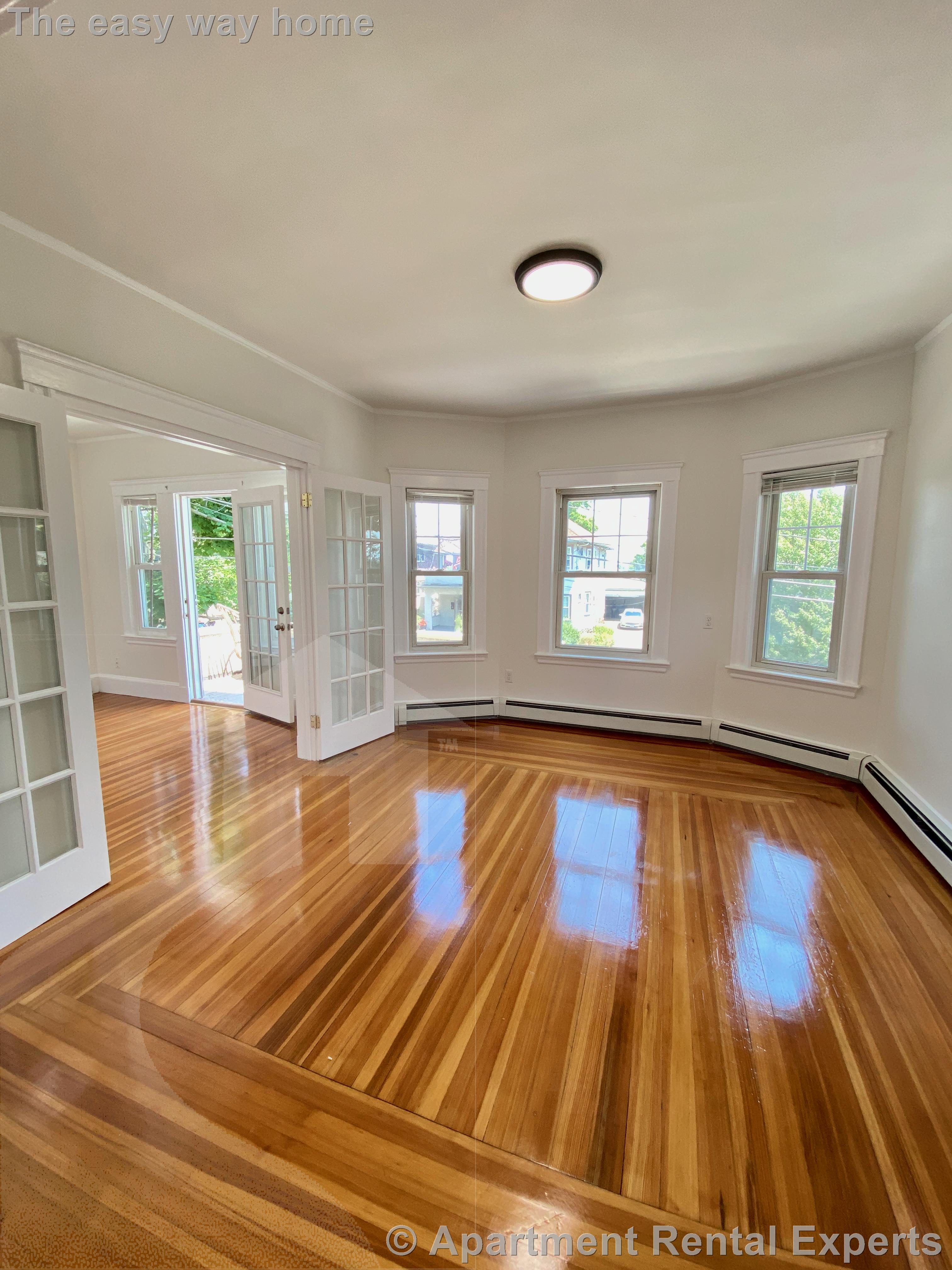 126 Winsor Ave, Watertown Center