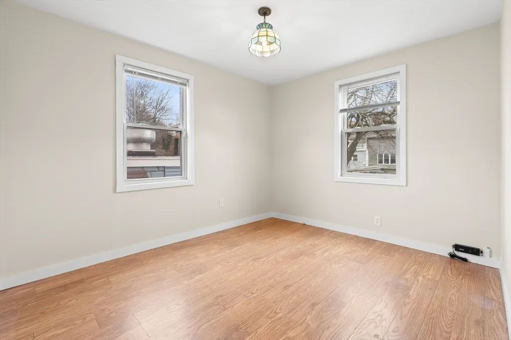 147 Nahant Rd, Nahant