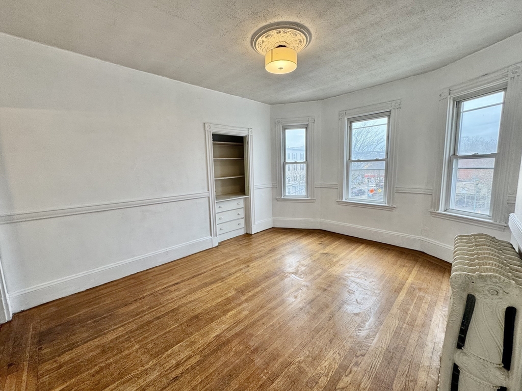 58 Aspinwall Ave, Coolidge Corner