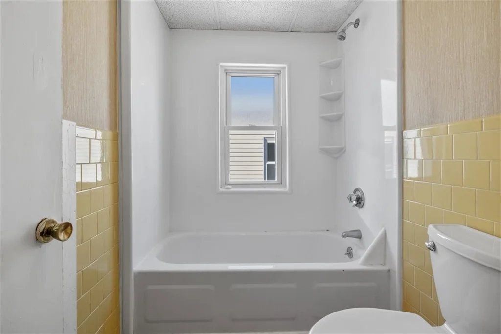 38 Sheffield Rd, Roslindale