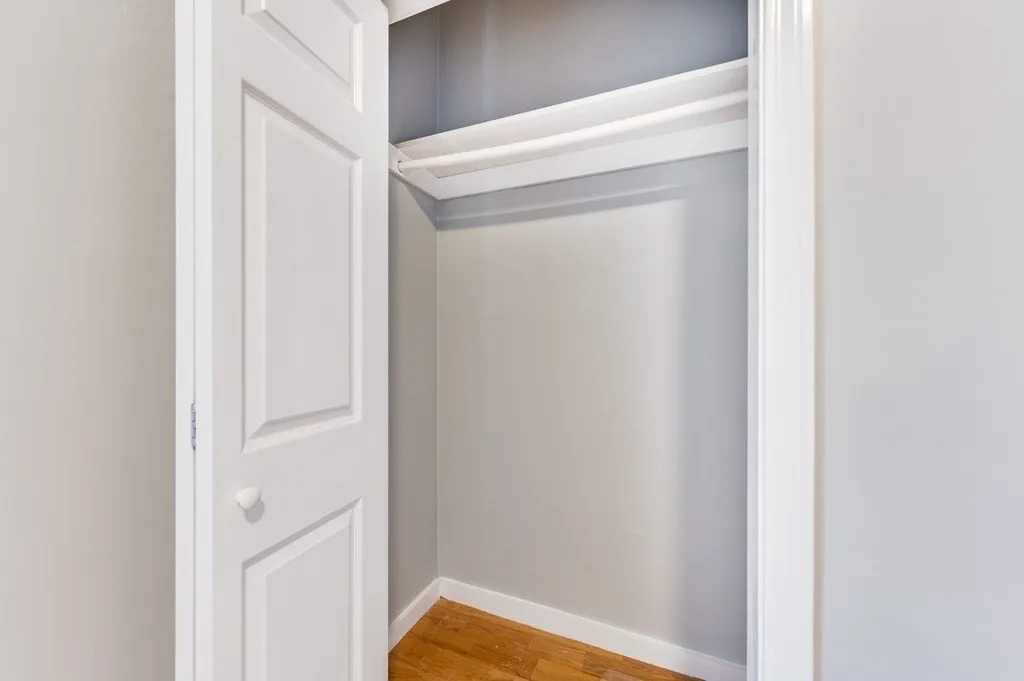 12 Foster St, North End