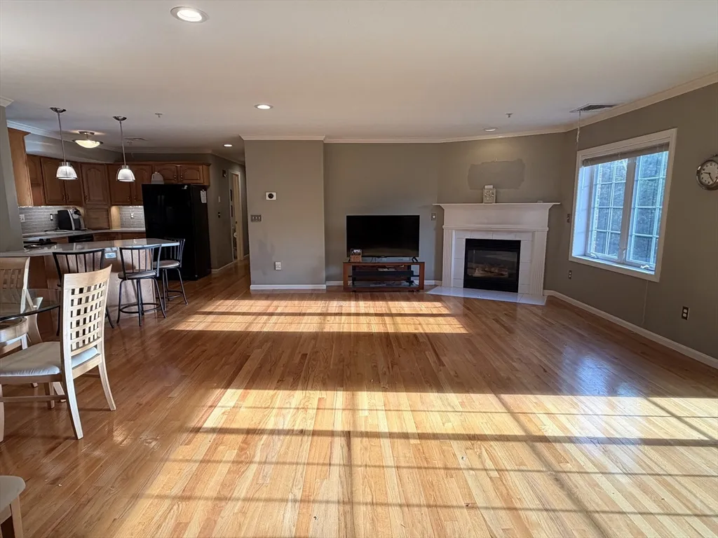 7 Conant Rd, Winchester