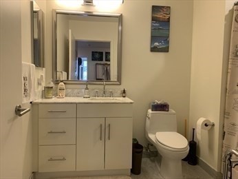 100 Station Landing, Wellington