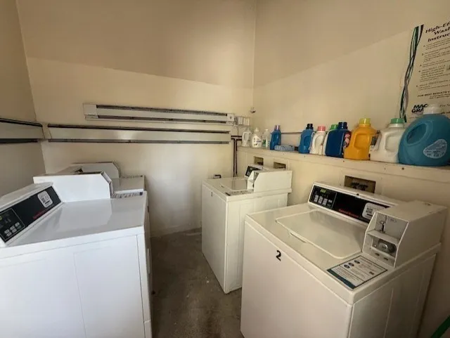 15 Adams St, Watertown