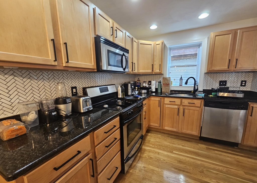 26 Holden St, Malden