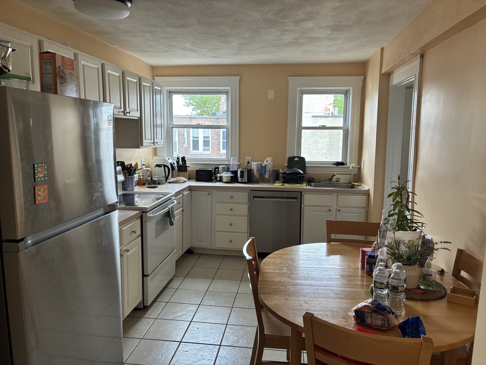 14 Hamilton Rd, North Brookline