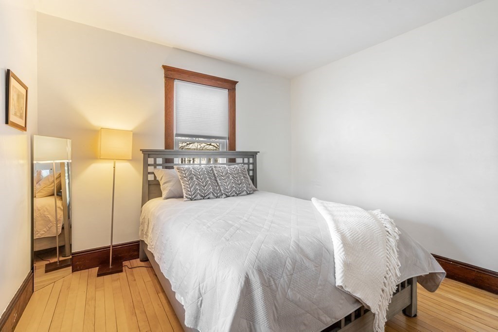 172 Beech St, Belmont