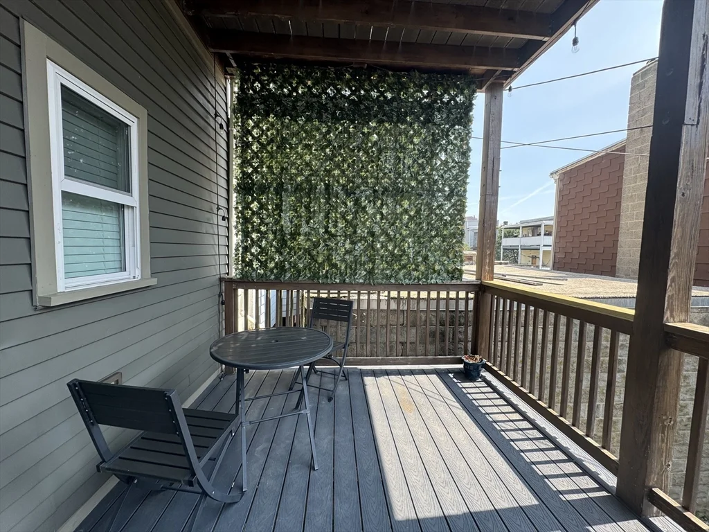 249 Lexington St, Eagle Hill