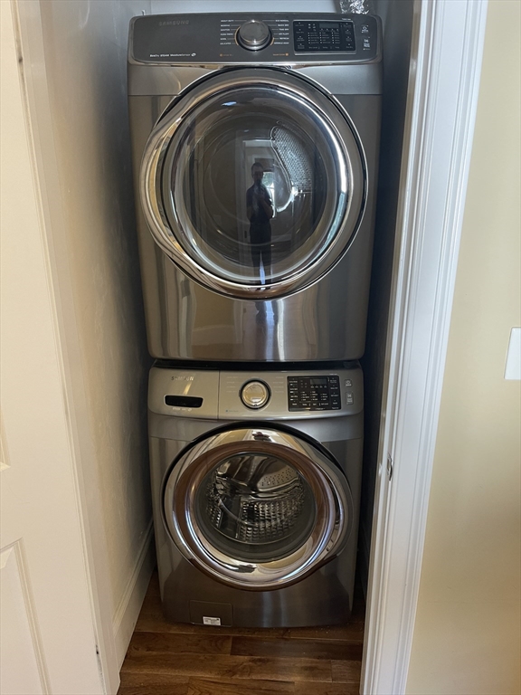 7 Wendell Pl, South Boston