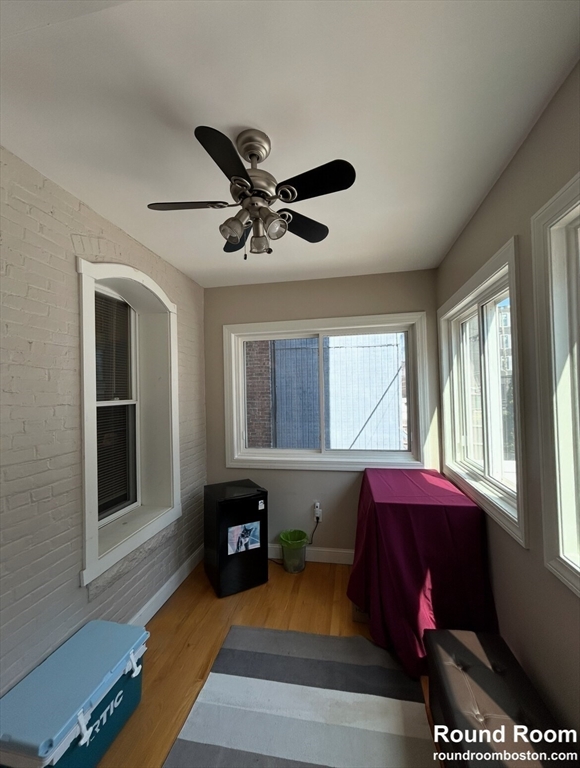 127 Cottage St, East Boston