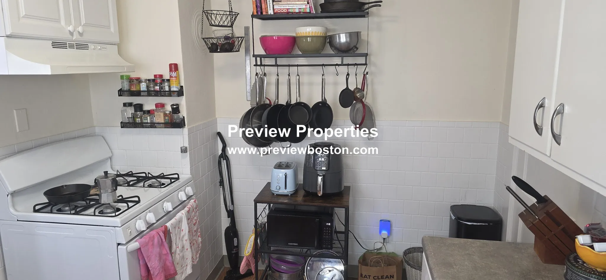 37 Brooksdale Rd, Brighton