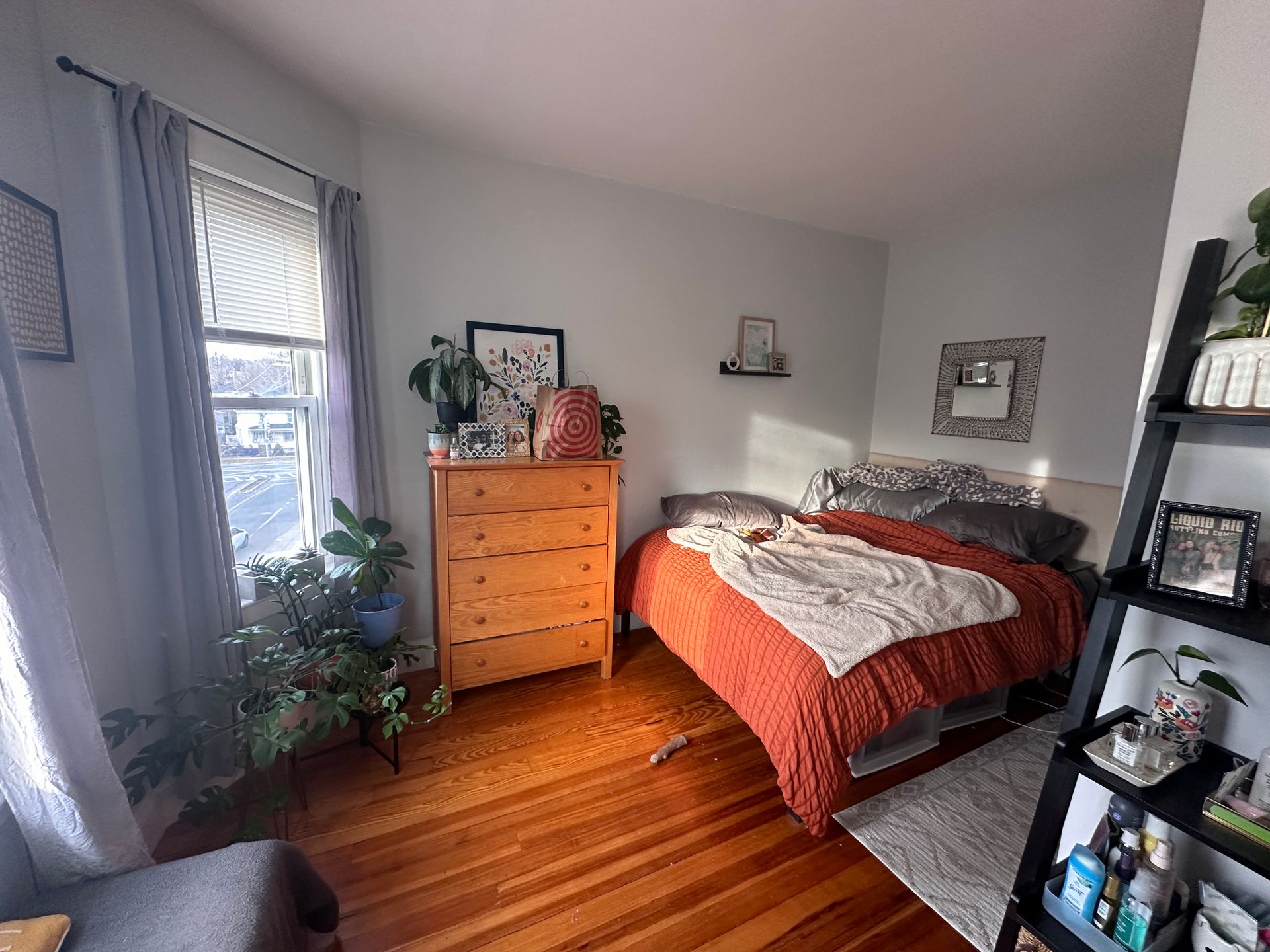 876 Adams St, Cedar Grove