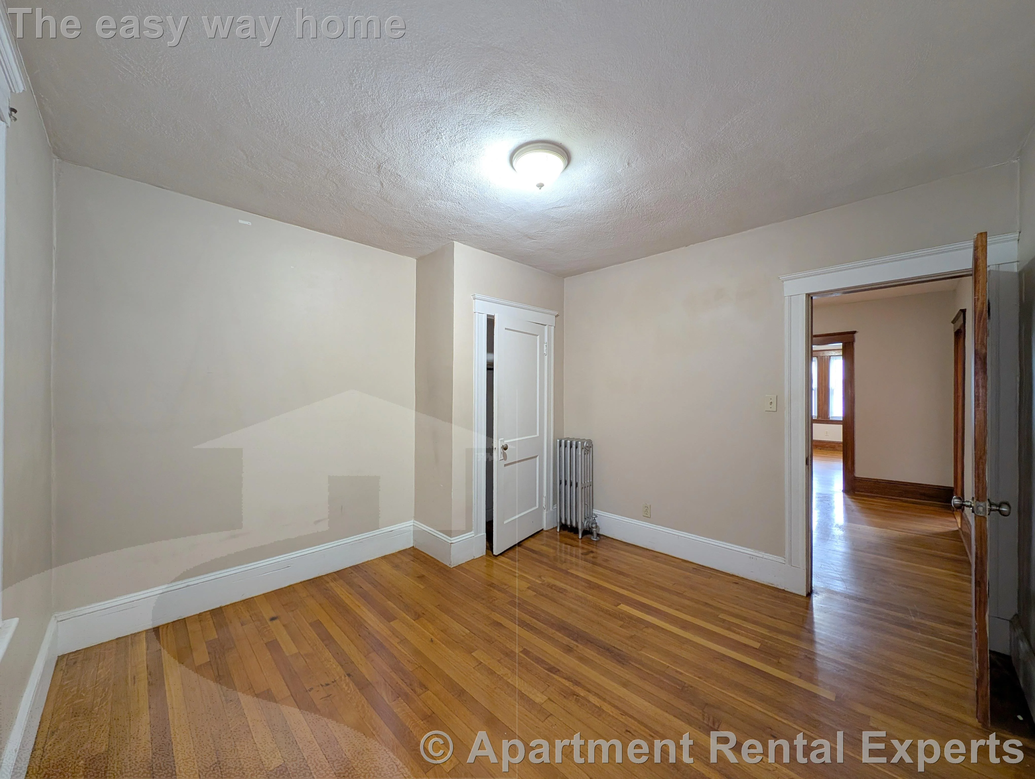 85 Billings Ave, Tufts