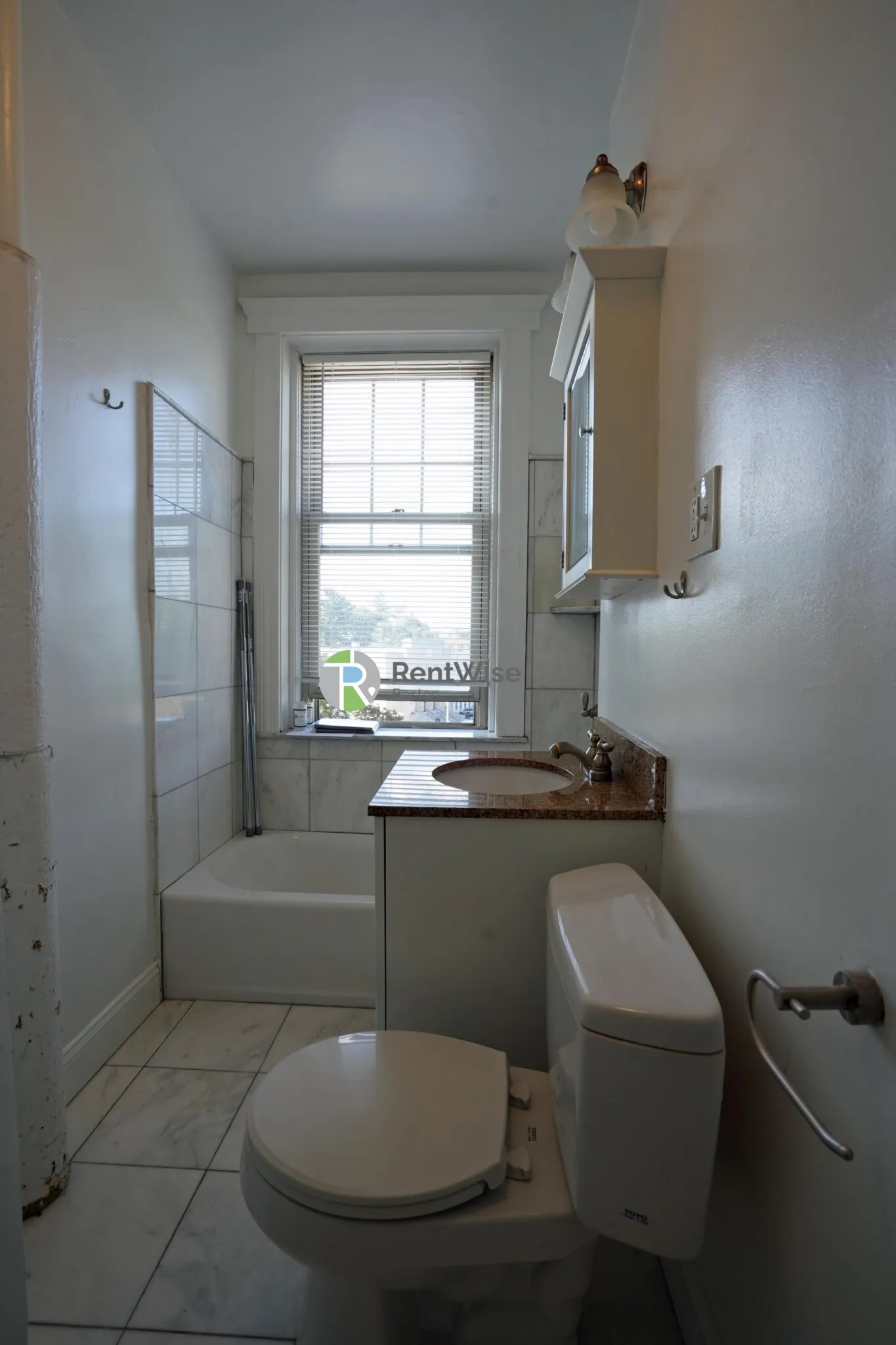 1848 Commonwealth Ave, Brighton