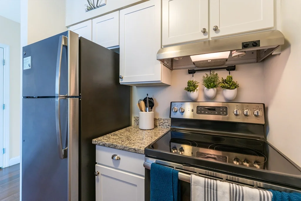 100 Stockton St, Chelsea