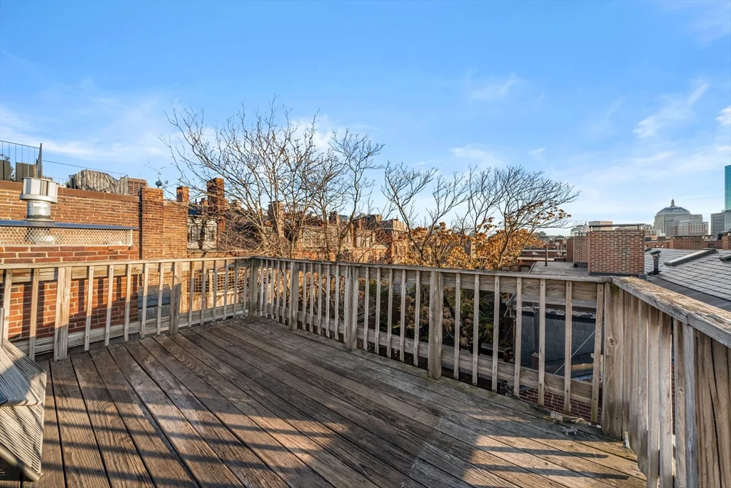 102 Revere St, Beacon Hill