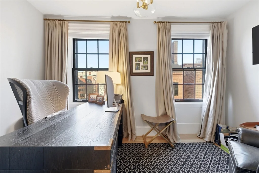 50 River St, Beacon Hill