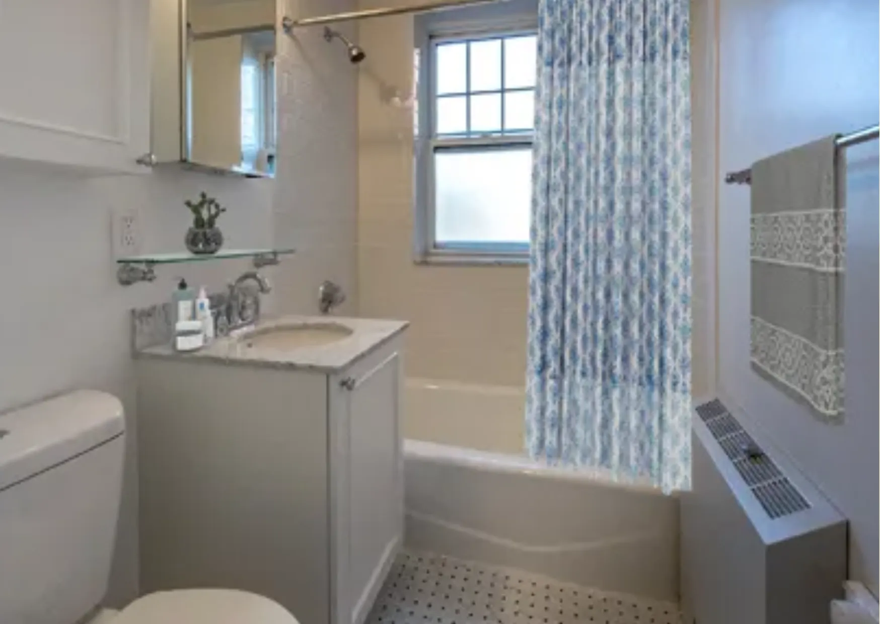 18 Chauncy St, Neighborhood Nine