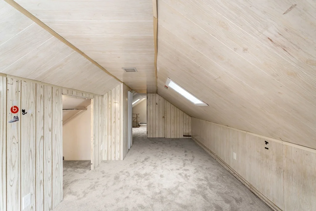 95 Harris St, Revere