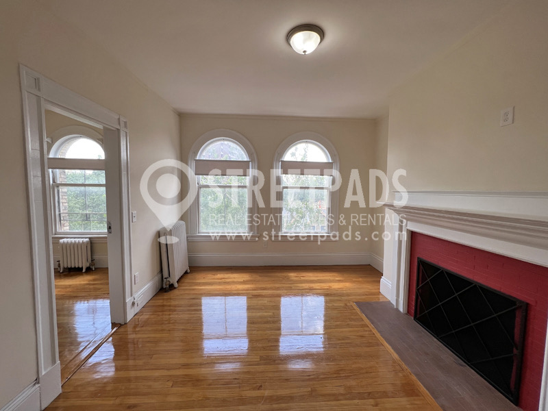 2 Ware St, Mid-Cambridge