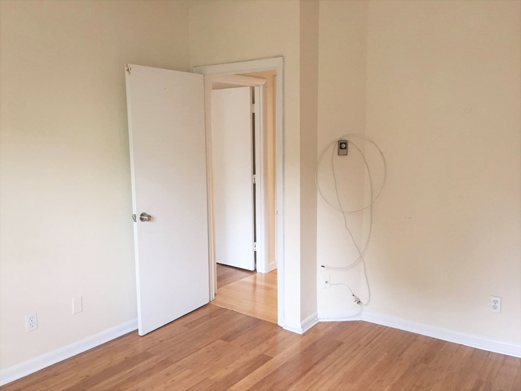 126 Marginal St, East Boston