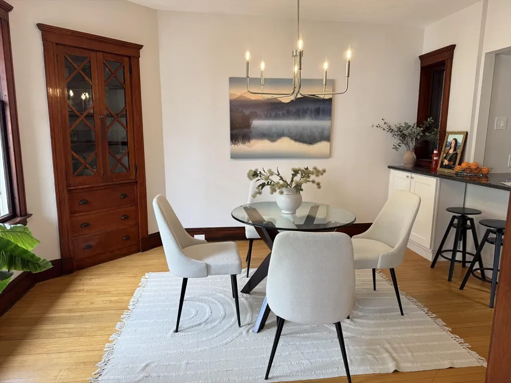 2 Clinton St, Mid-Cambridge