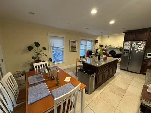 27 Essex St, The Port