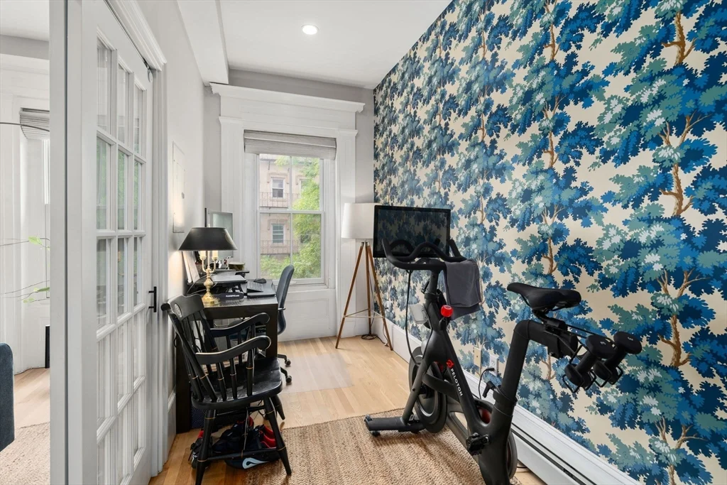 437 Shawmut Ave, South End