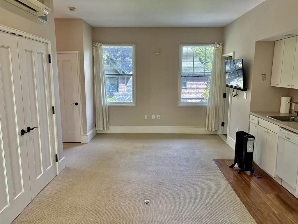 23 Highland St, West Cambridge