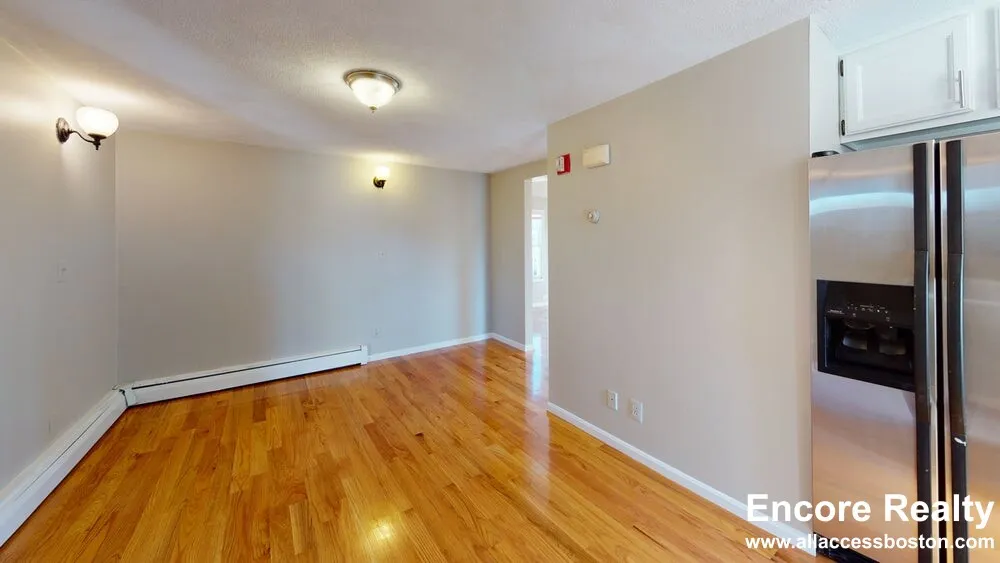 27 Kelley Ct, Allston