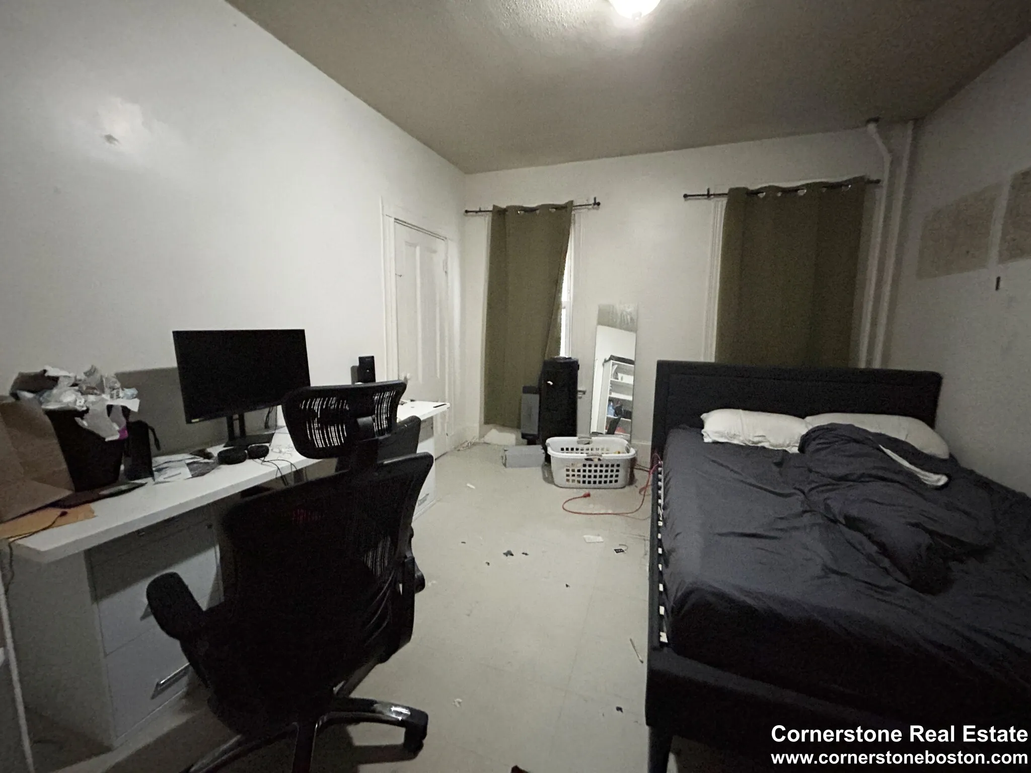 55 Hillside St, Mission Hill