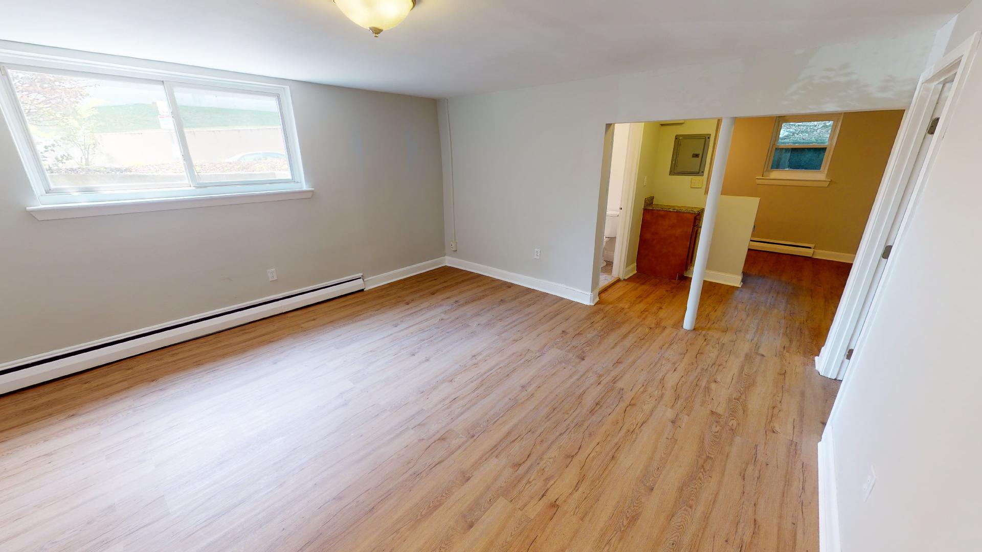 3 bed, 1 bath apartment for rent at 70 Chiswick Rd Unit 21, Brighton — photo 2 of 6
