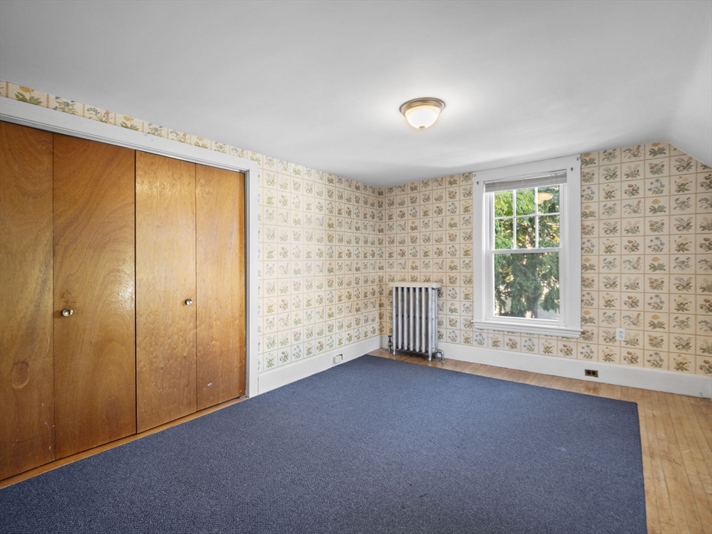 14 R Charles St, Danvers