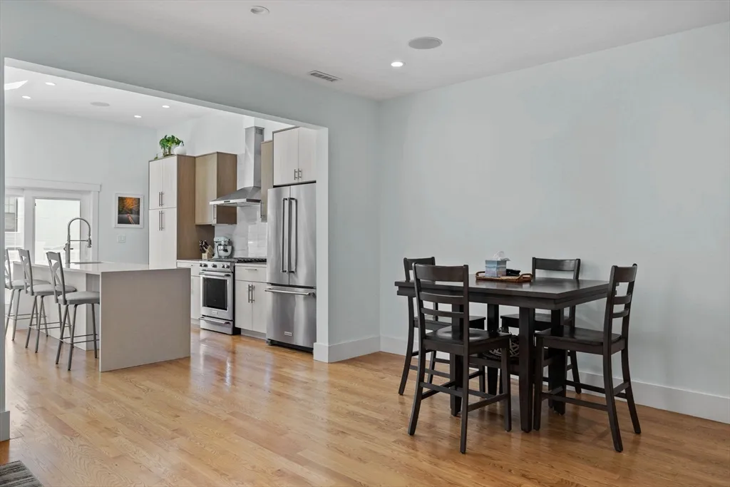 11 Ashland St, Dorchester