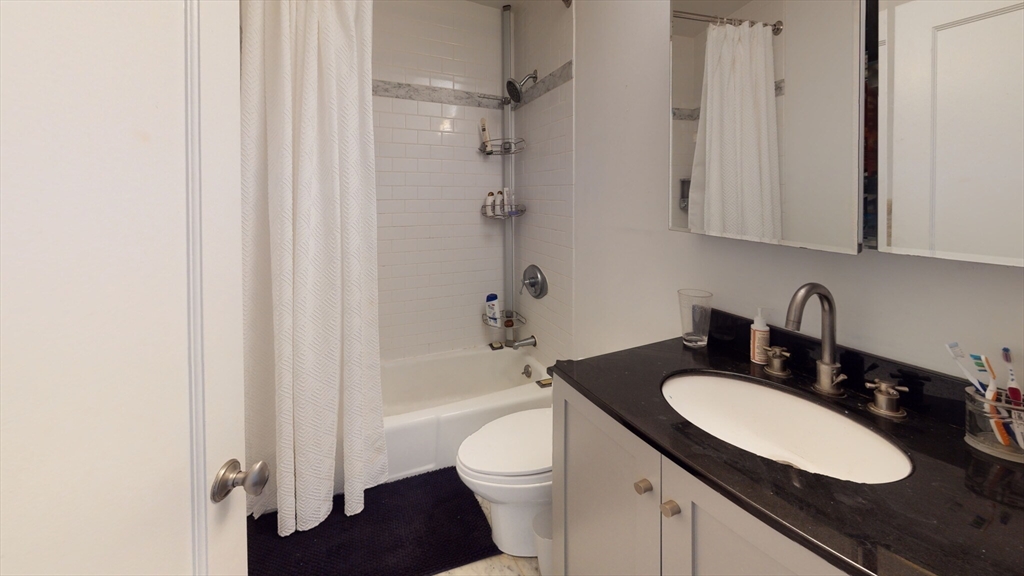 492 Massachusetts Ave, Boston