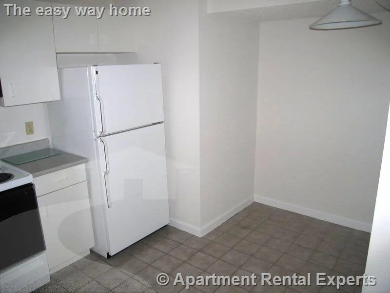 175 Beacon St, Ward Two