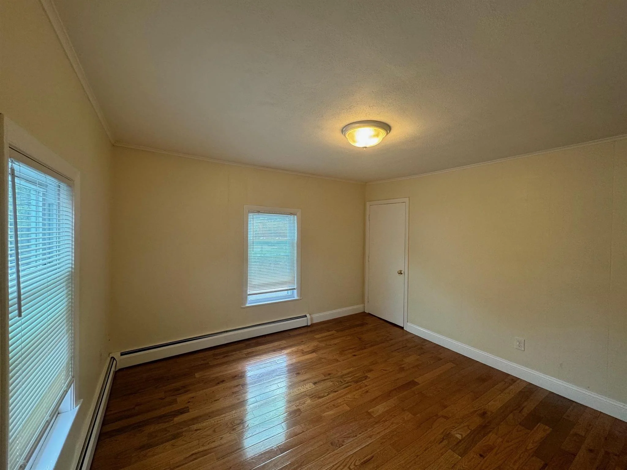 213 Beacon St, Ward Two