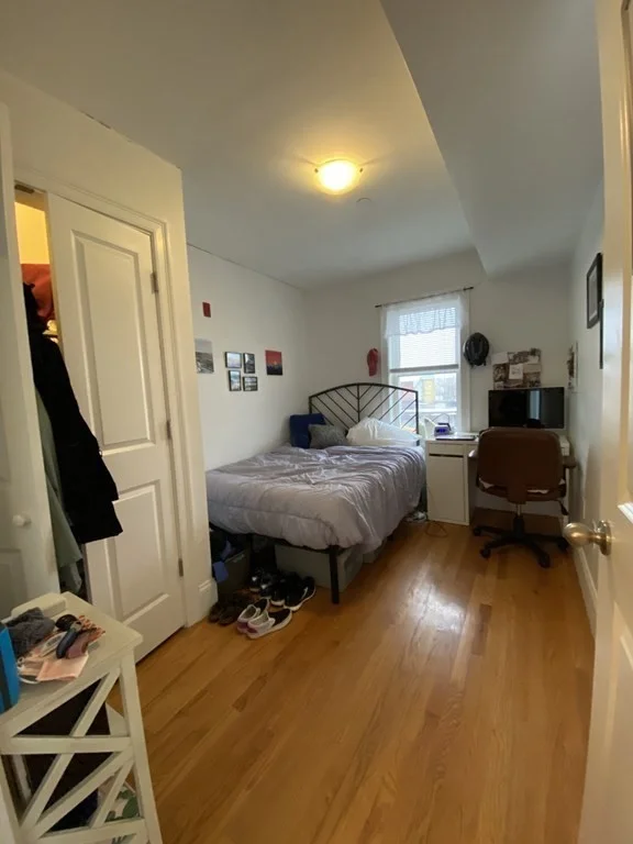 17 Wensley, Mission Hill