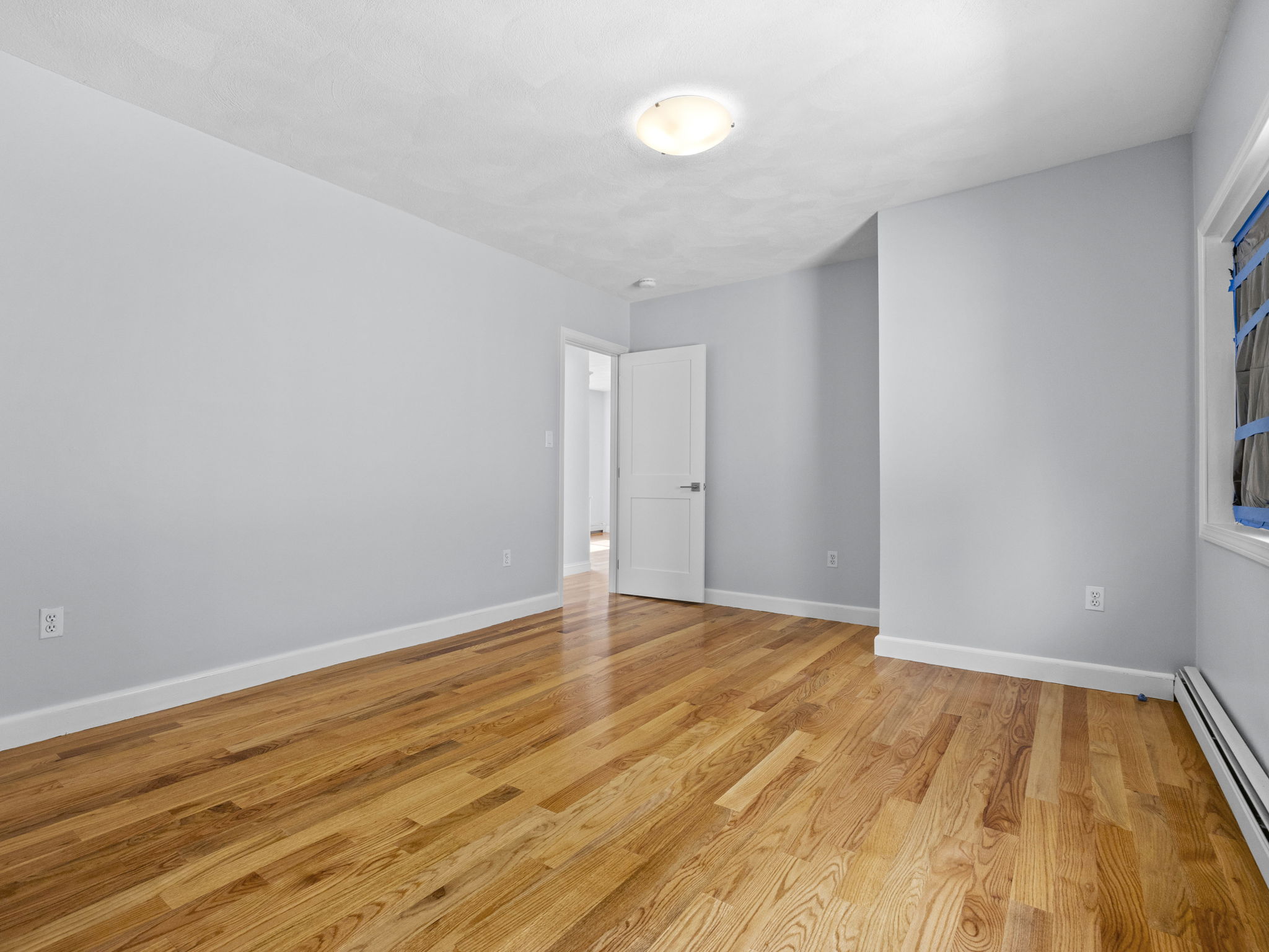 17 Tesla Ave, Medford