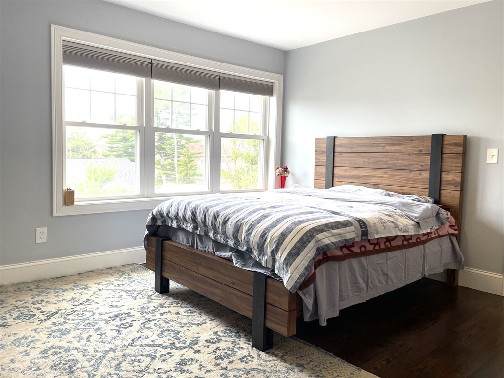 884 Chestnut St, Waban