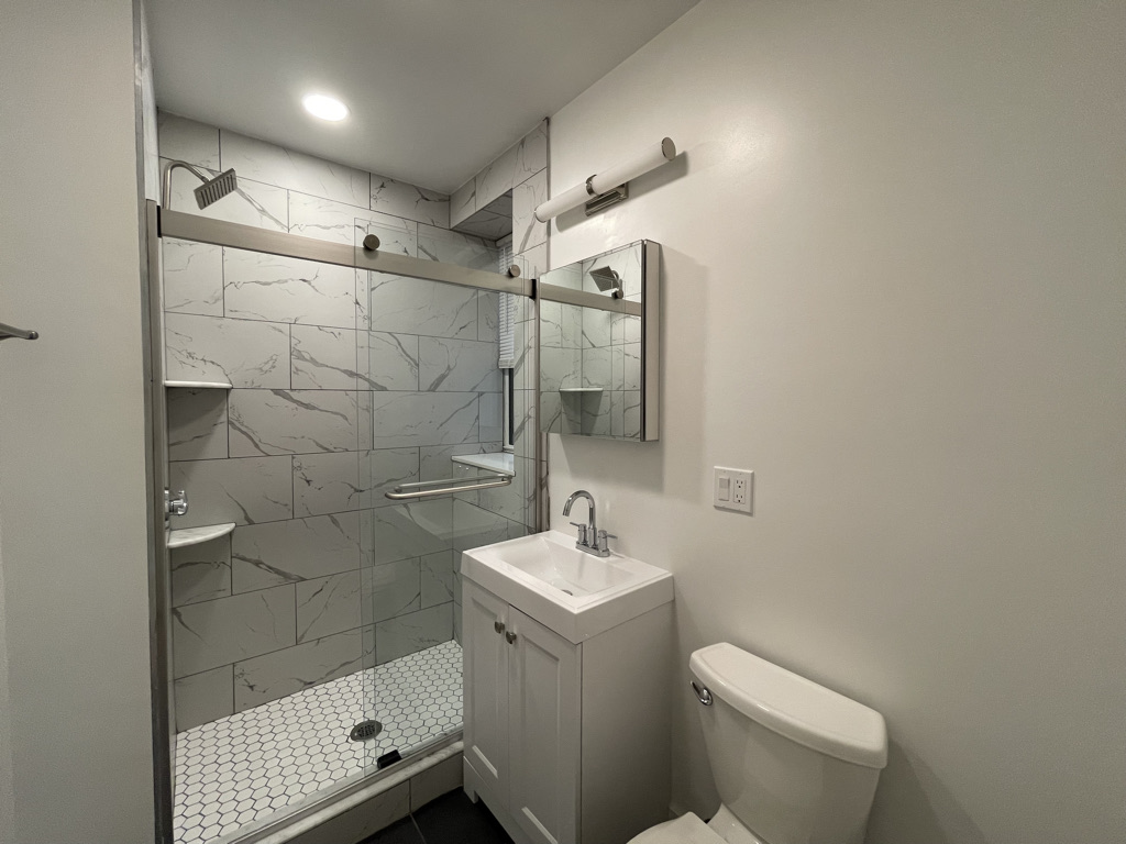 1 bed, 1 bath apartment for rent at 15 Queensberry St Unit 5F, Fenway