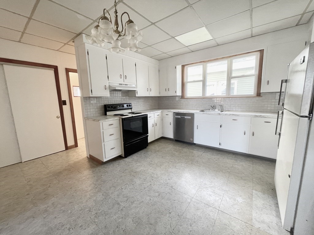 470 Western Ave, Brighton