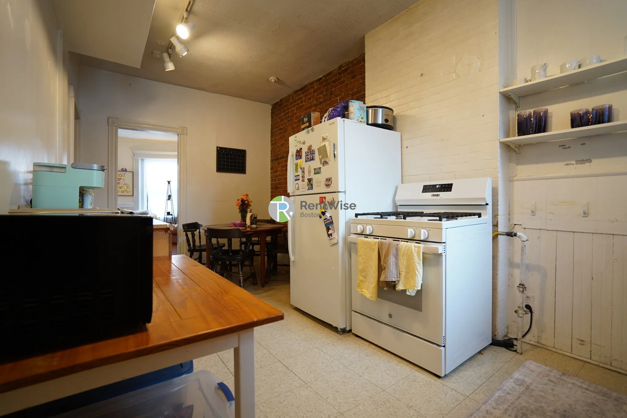 9 Vernon St, Coolidge Corner