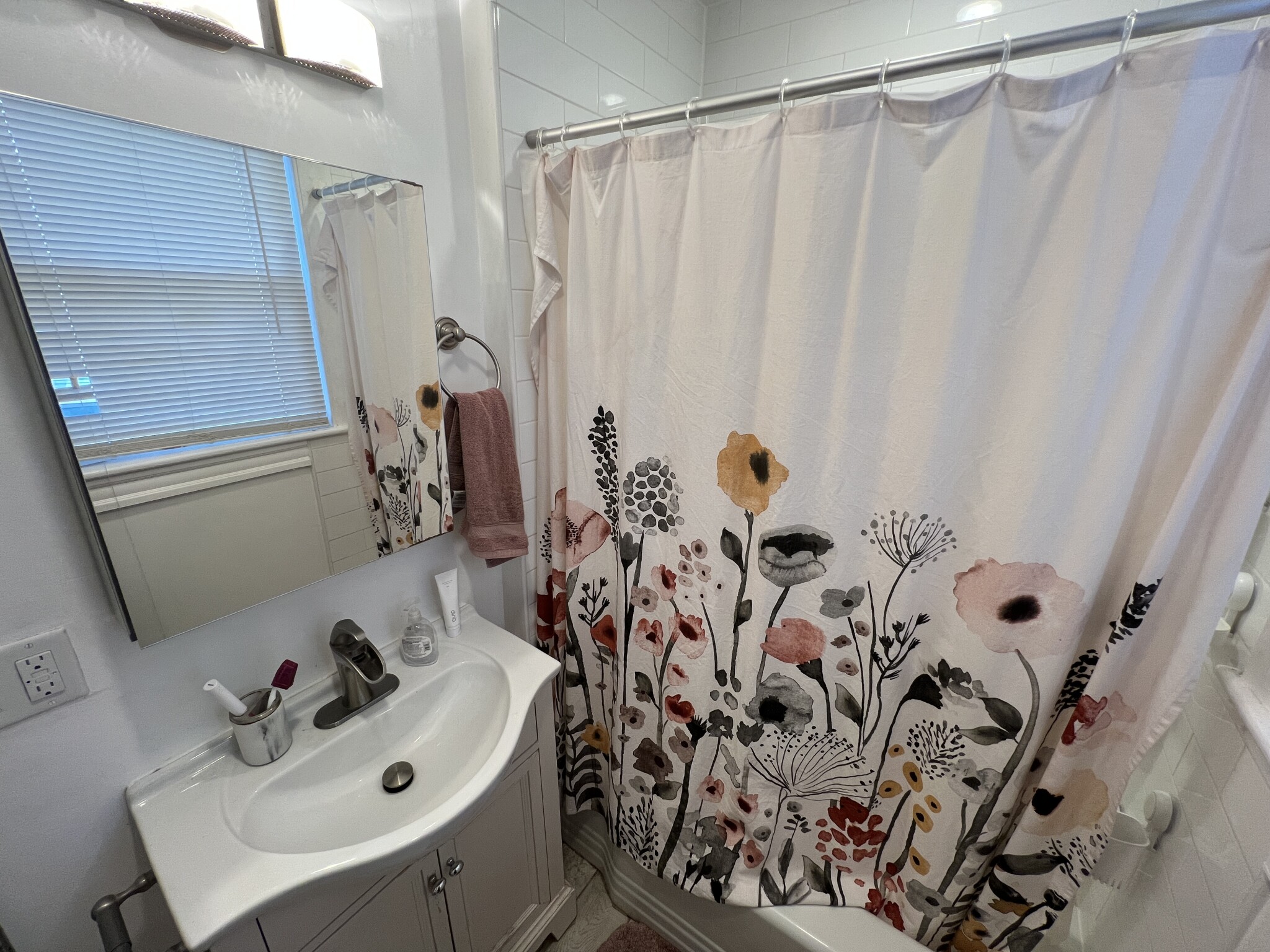 89 Morrison Ave, Powder House Square