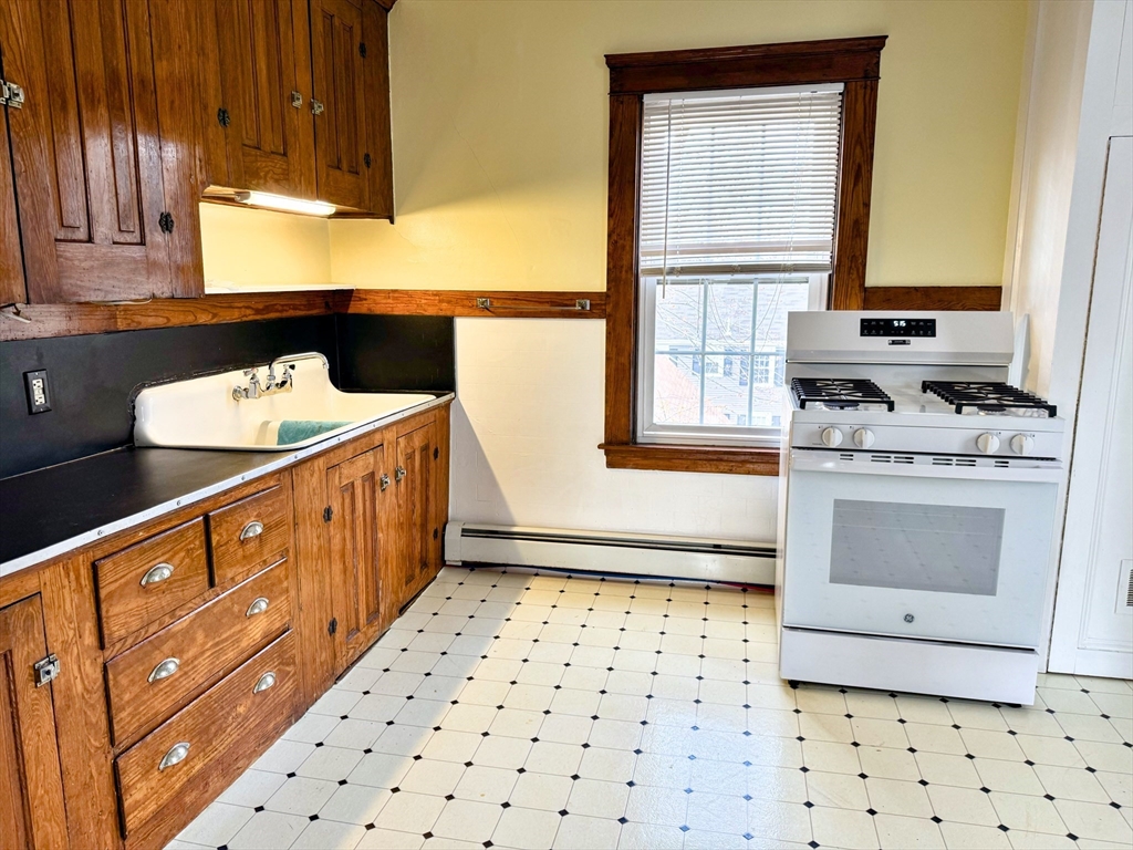 281 North Washington St, North Attleboro