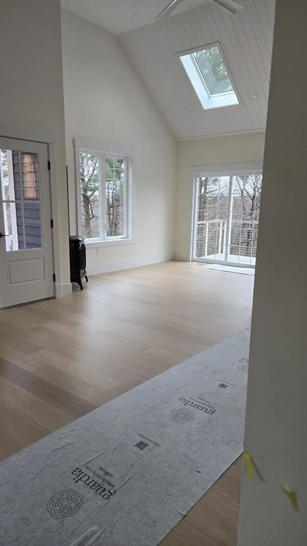 639 E Broadway, Riverside